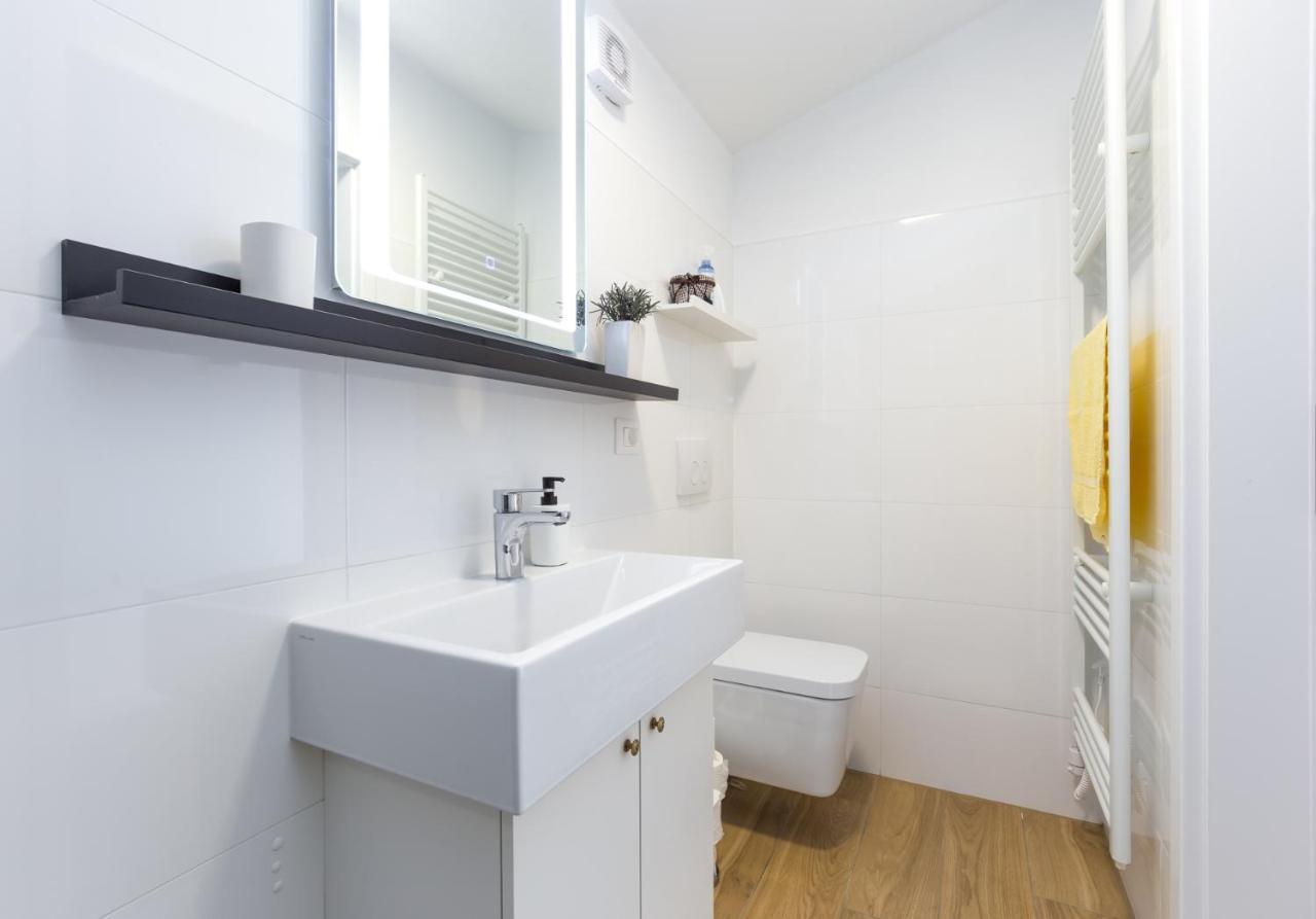 Apartmani Lucija Porec Bagian luar foto