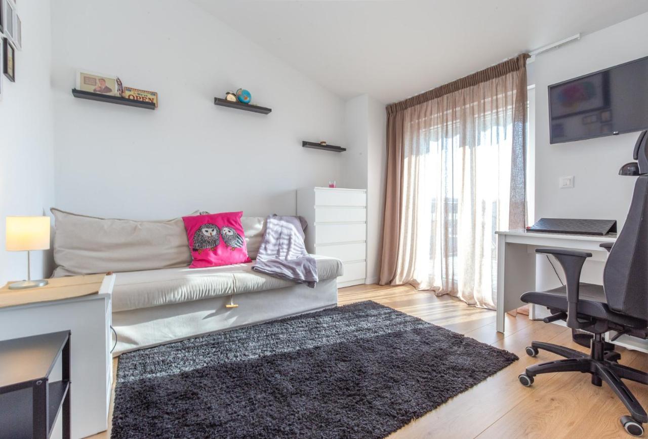 Apartmani Lucija Porec Bagian luar foto